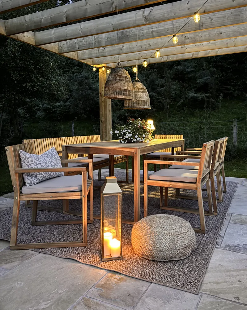 Tavolo da pranzo legno di acacia limpido 180 x 90 cm SASSARI II