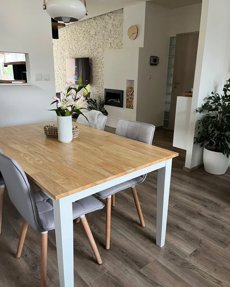 Tavolo da pranzo legno chiaro/bianco 150 x 90 cm GEORGIA per Ospiti