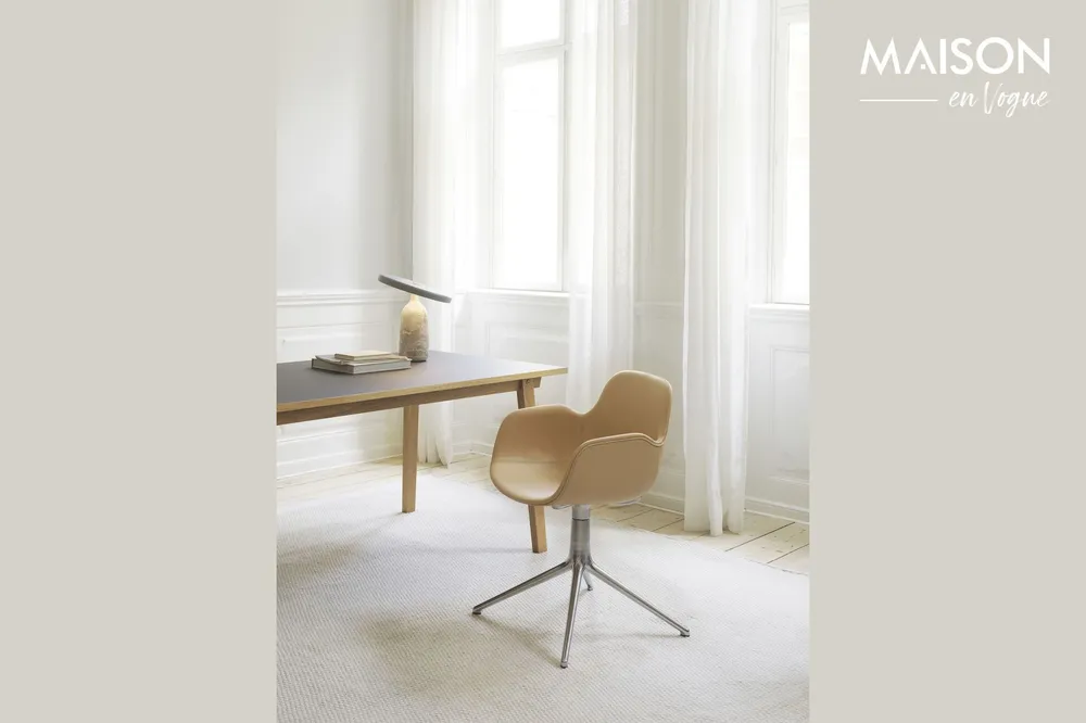 Vassoio Portatile Tavolo da pranzo legno nero Slice Normann Copenhagen - 160cm