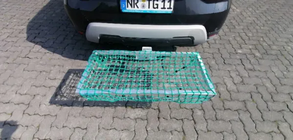 Rete di copertura universale per pacco posteriore colore verde incl. gommini espansori per portapacchi dimensioni 1200 x 6...