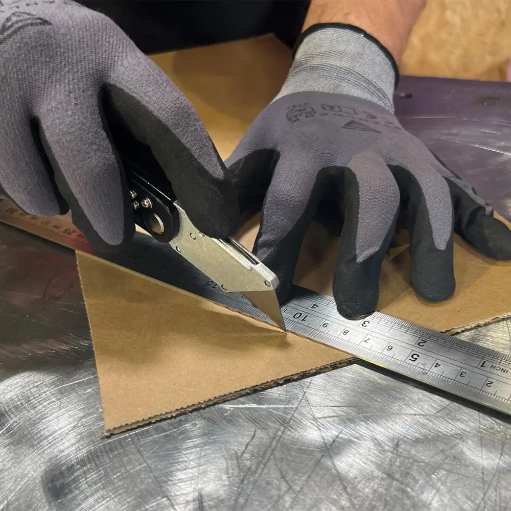 Coltello da cutter acciaio 4 -set con pale di ricambio Profite Cutter | Coltello da tappeto | Coltello di sicurezza | Colt...