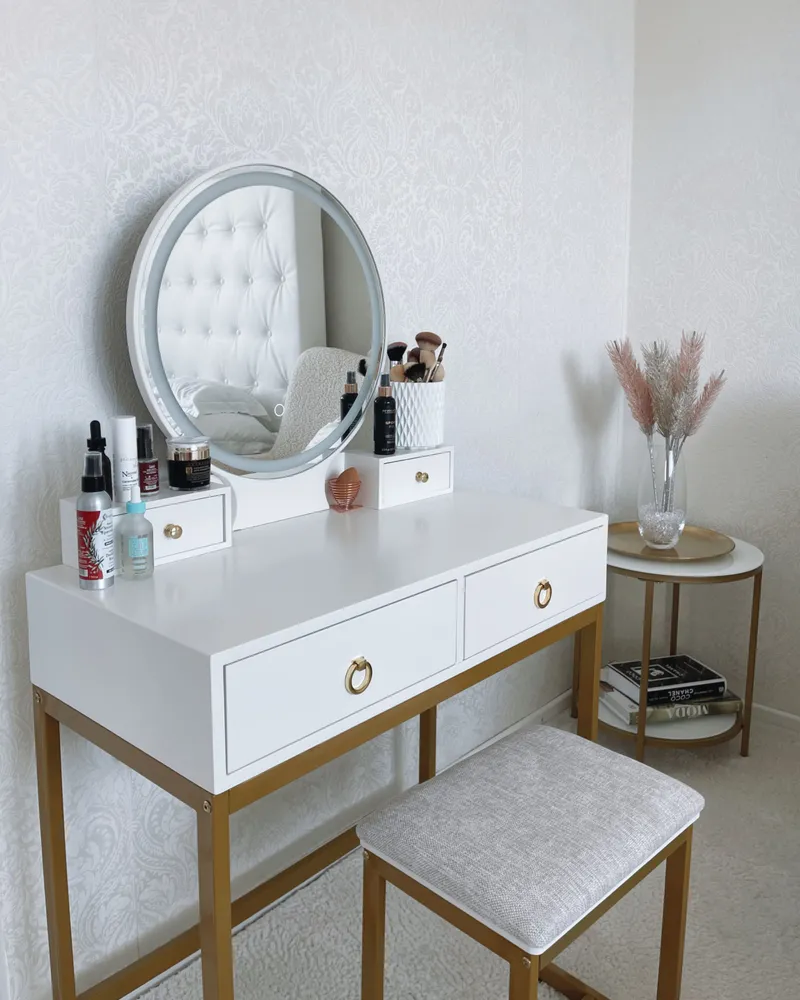 Design Moderno e Funzionale Marble Effect Side Table White Gold REVA