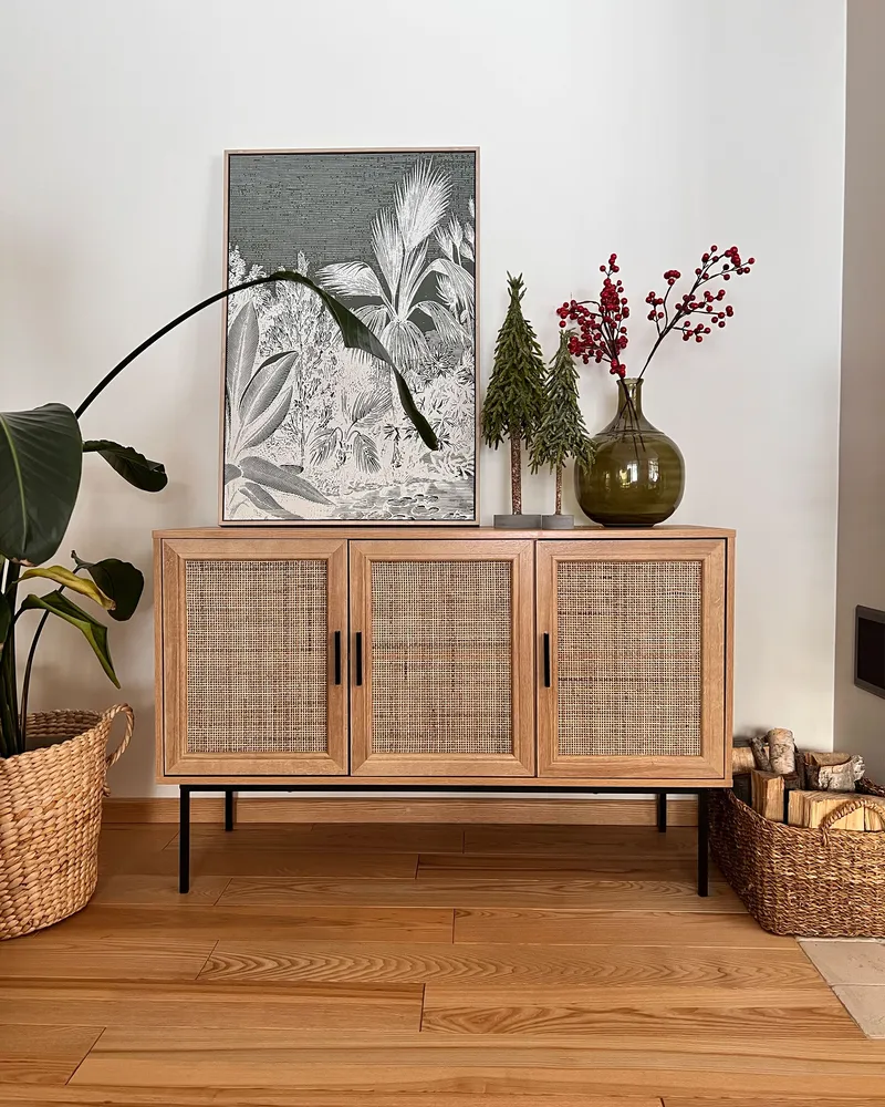 Rattan 3 Door Sideboard Light Wood PASCO per Pranzi Famiglia