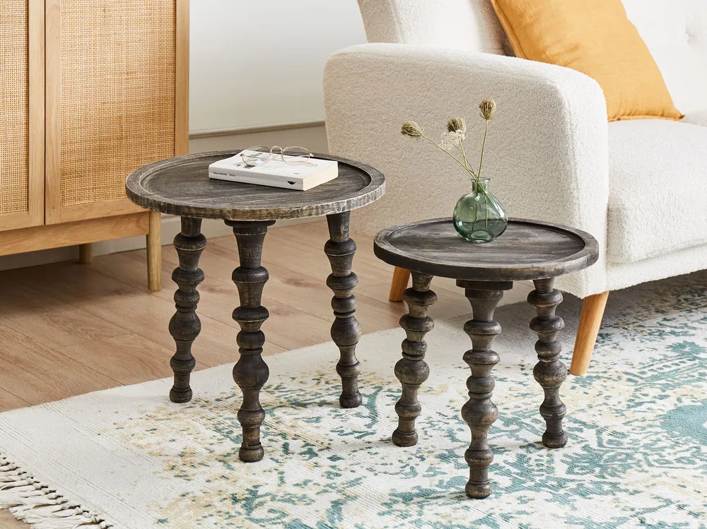 Set 2 Mango Wood Side Tables Dark MARNOO per 6-8 Persone