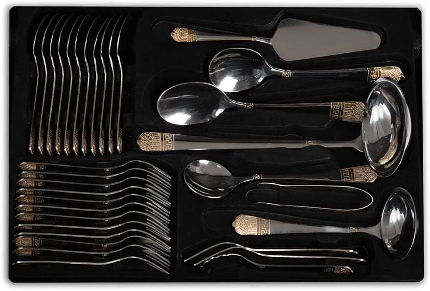 AMC Set di posate ed accessori per 12 persone realizzati acciaio inox 18/10 lucido con manici decorati con una trama greca...