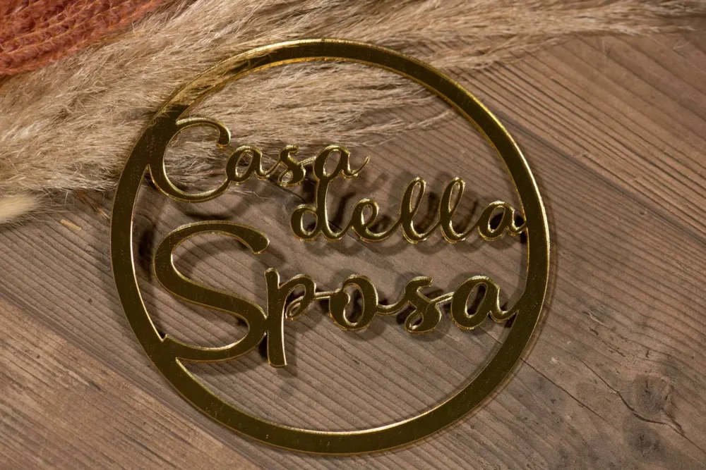 Cerchio con frasi intagliate - linea Incisioni