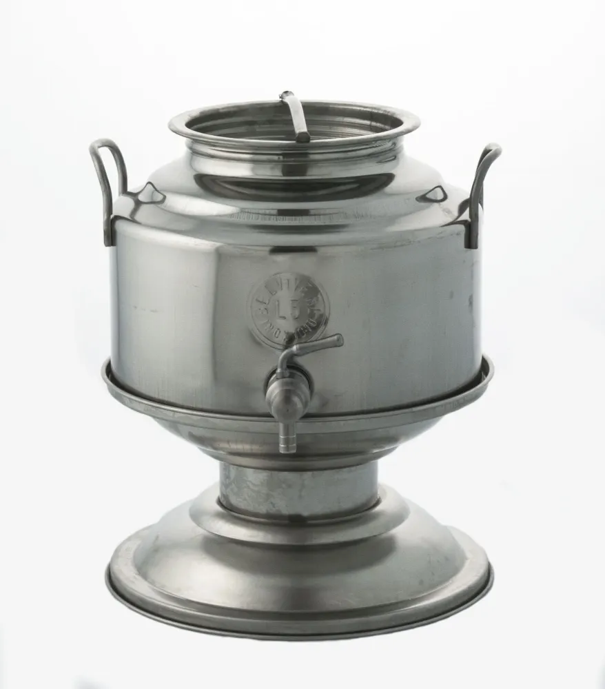 Contenitore Acciaio Inox Per Olio 5 L Con Base- Belvivere- 1,0 Pz