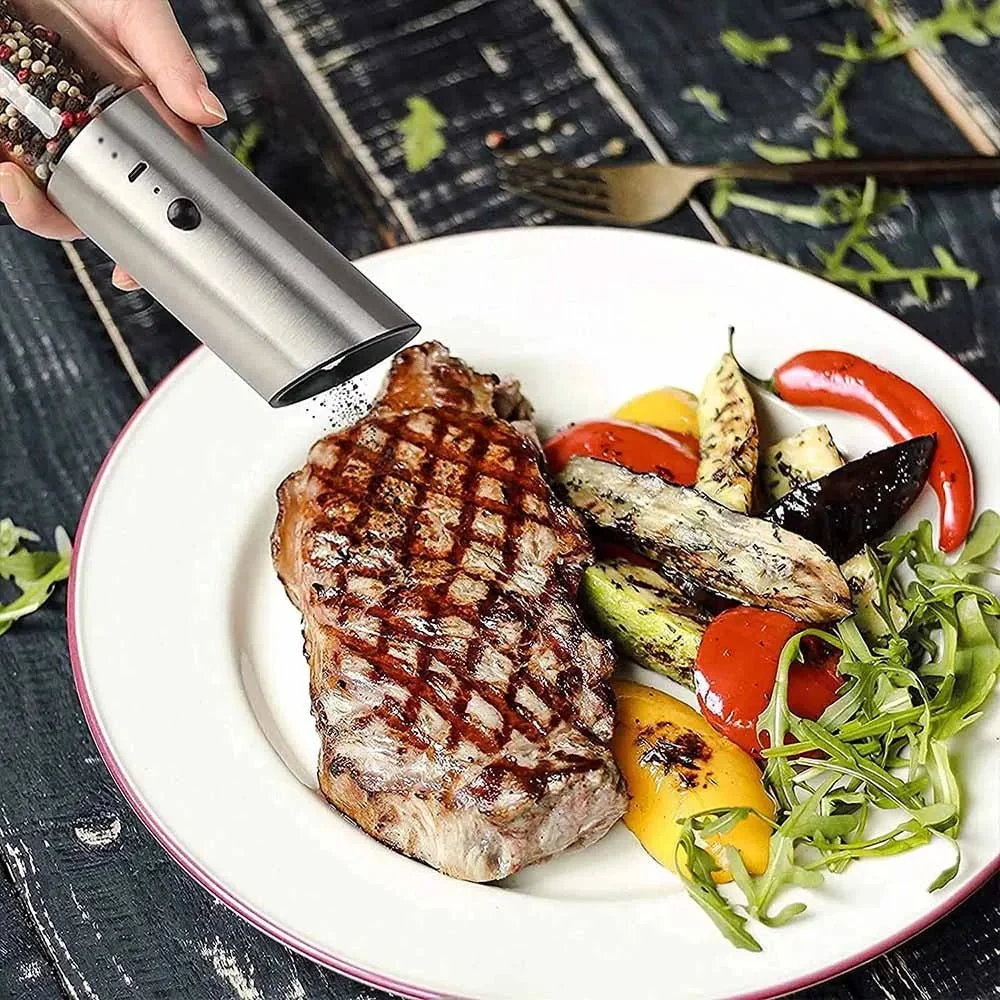 SPICEPULSE – Macinapepe elettrico ricaricabile acciaio inox per una facile speziatura Cozey Maison