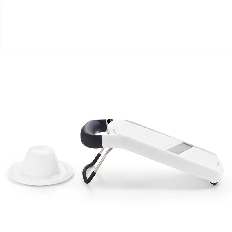 OXO Good Grips Mandolina semplice con lama acciaio 3 spessori di taglio regolabile con lama per Julienne