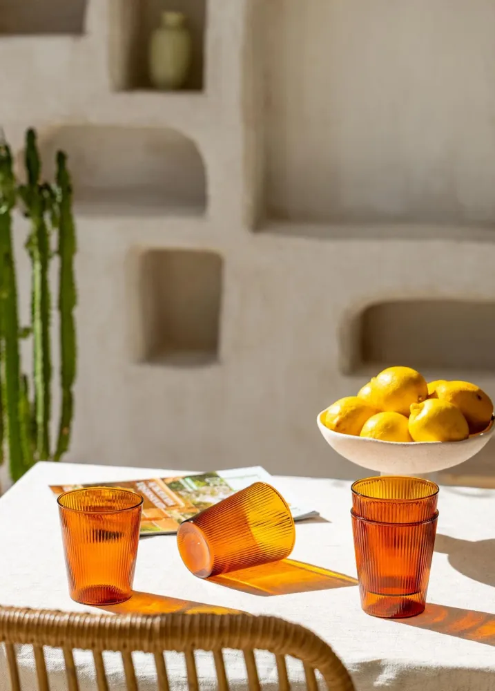 Tazza vetro borosilicato rigato Mia color ambra da 400 ml (13,53 fl oz) Selected Products - 871