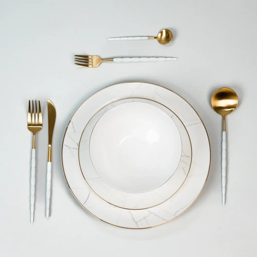 Set di piatti design Miguel Marmeren