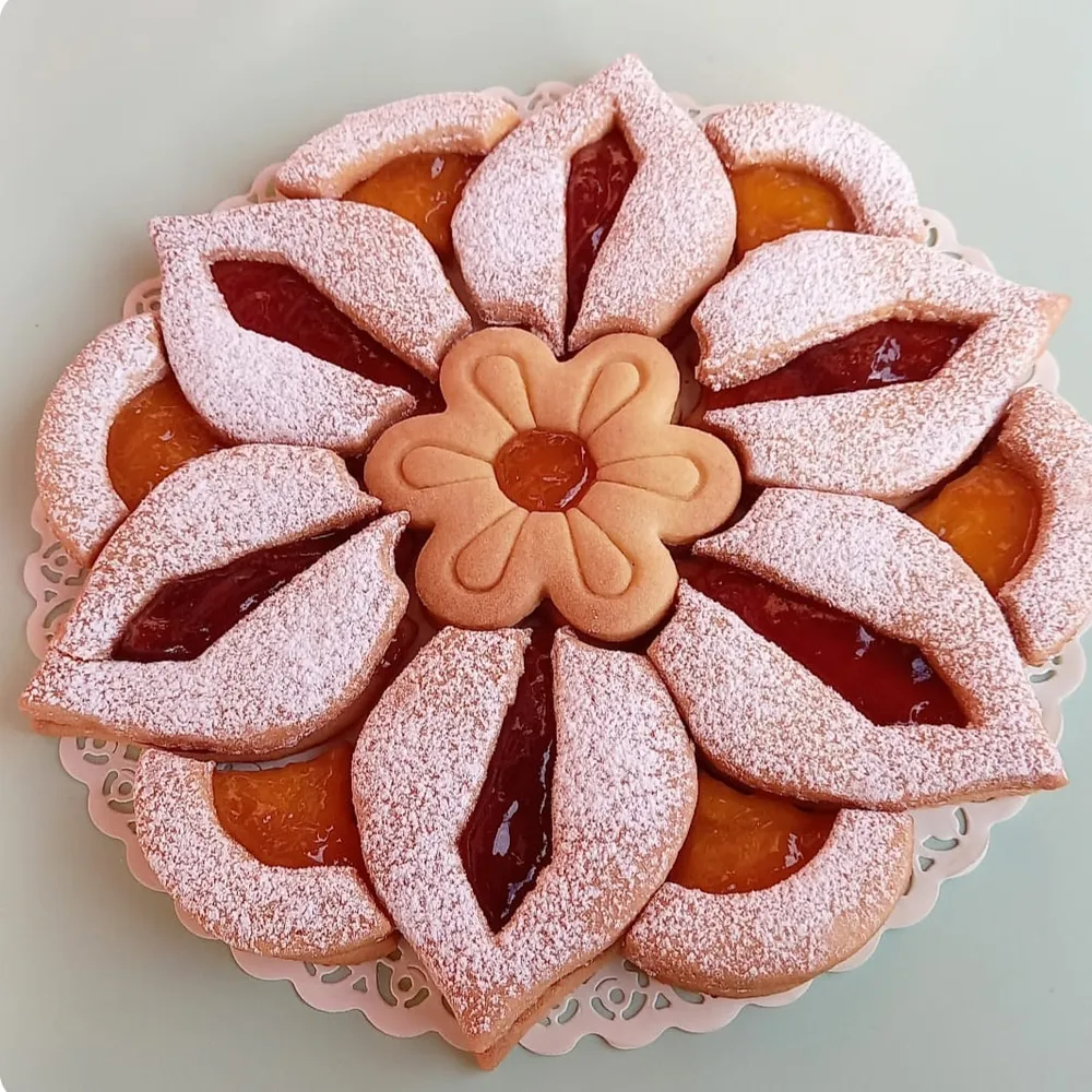 Stampo per biscotti forma di Biscotorta Mandala farcita (9 pz)