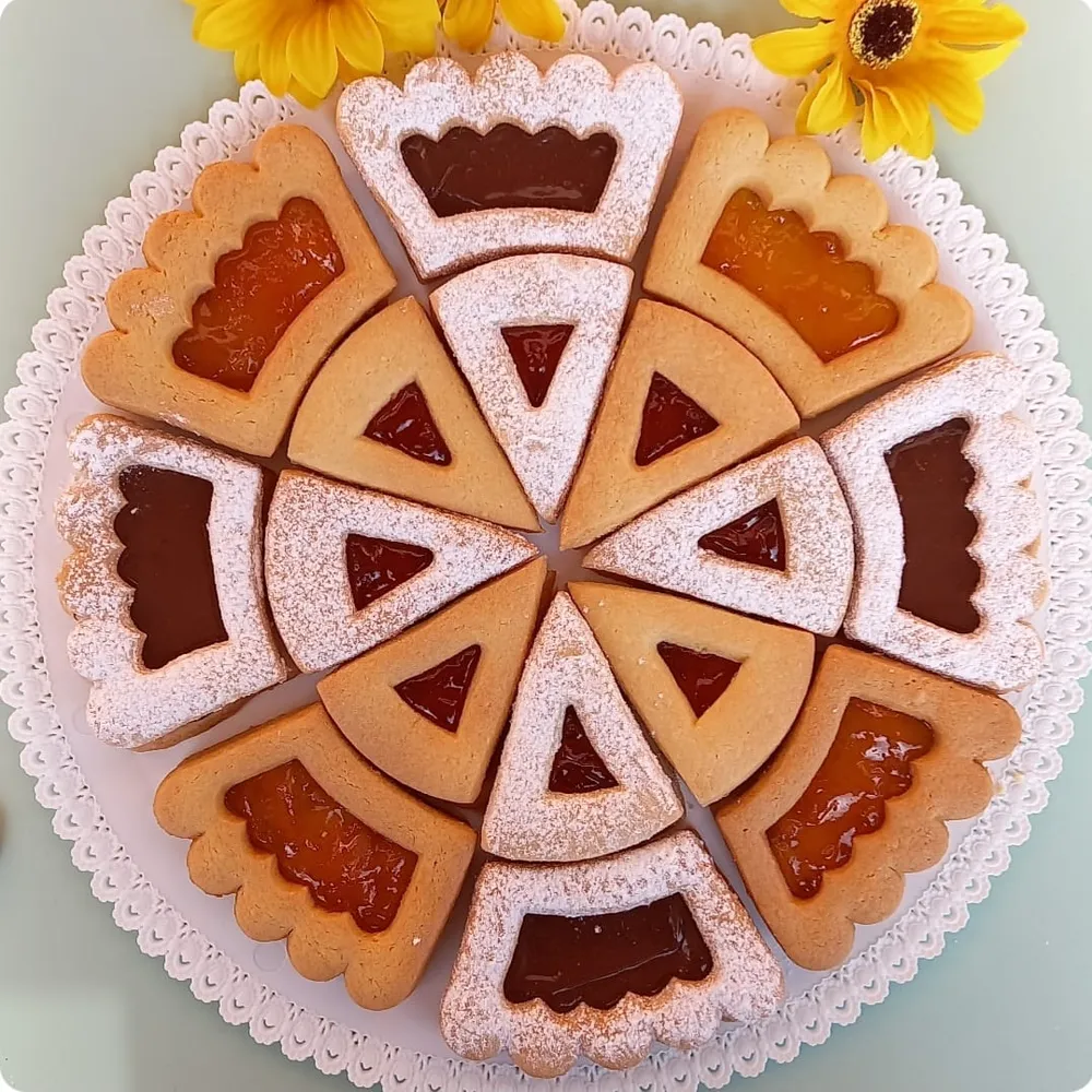Stampo per biscotti forma di Biscotorta Noemi farcita (4 pz)