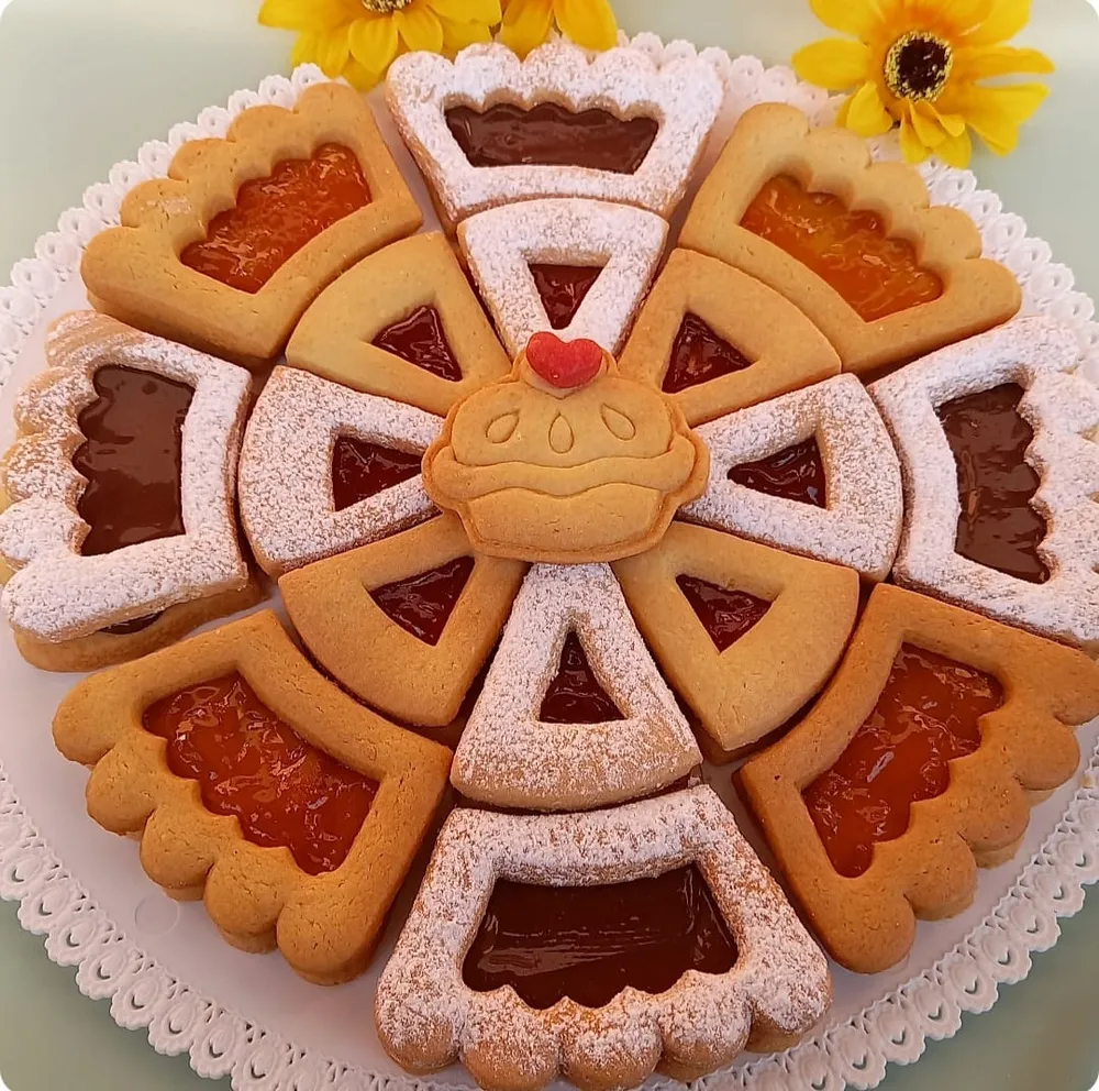 Stampo per biscotti forma di Biscotorta Noemi farcita (4 pz)
