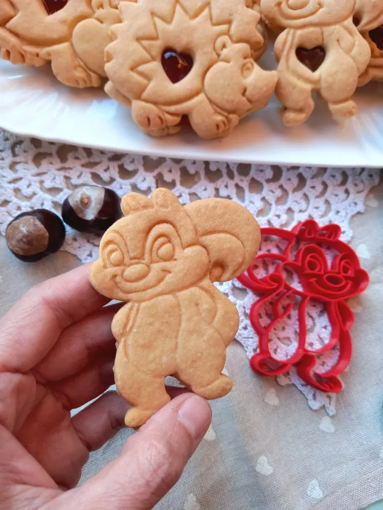 Stampo per biscotti forma di Scoiattolo sorridente