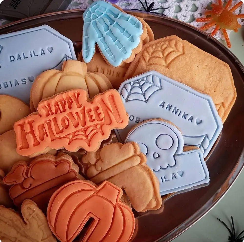 Stampo per biscotti forma di Segnaposto Halloween Ragnatele (2 pz)