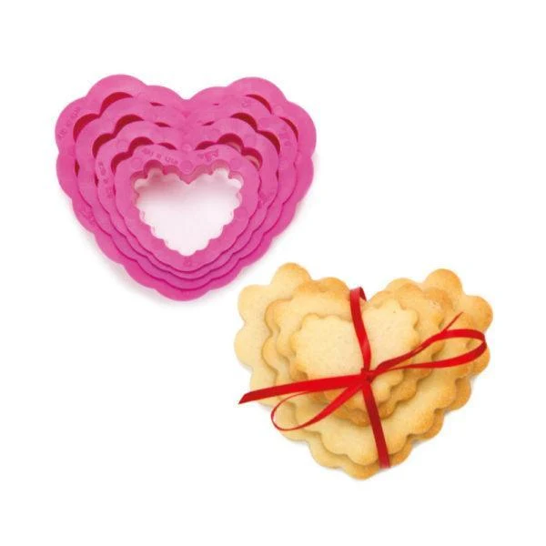 4 Tagliabiscotti forma di cuore