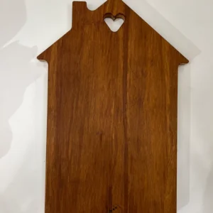 Tagliere forma di casetta con cuore legno di bambù tinta caffè