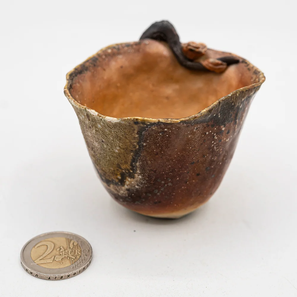 Tazza floreale Dehua tirata mano e cotta legna # 94991