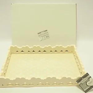 Vassoio legno con dis.traforato 24x34cm