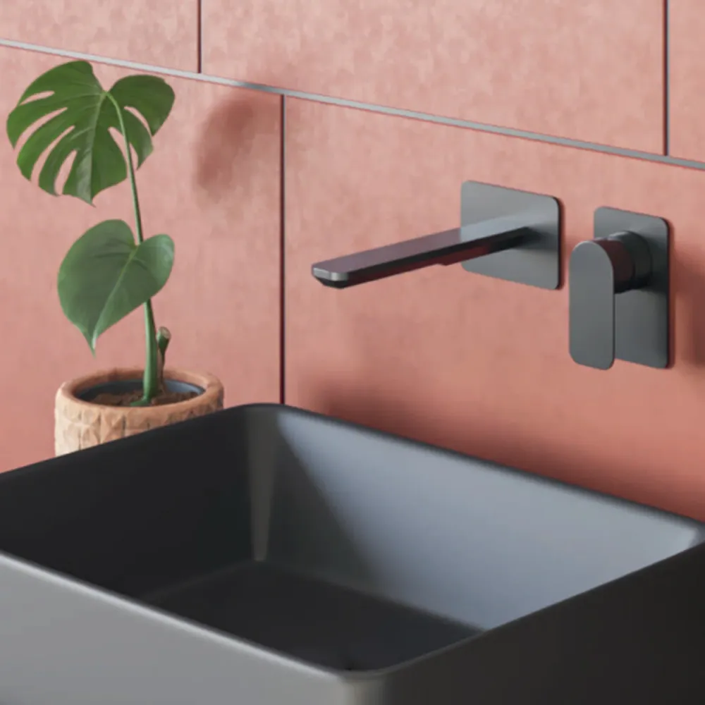 Miscelatore monocomando lavabo murale RubiFlux serie Azzurro canna 20 cm - Nero Opaco Rame Martellato