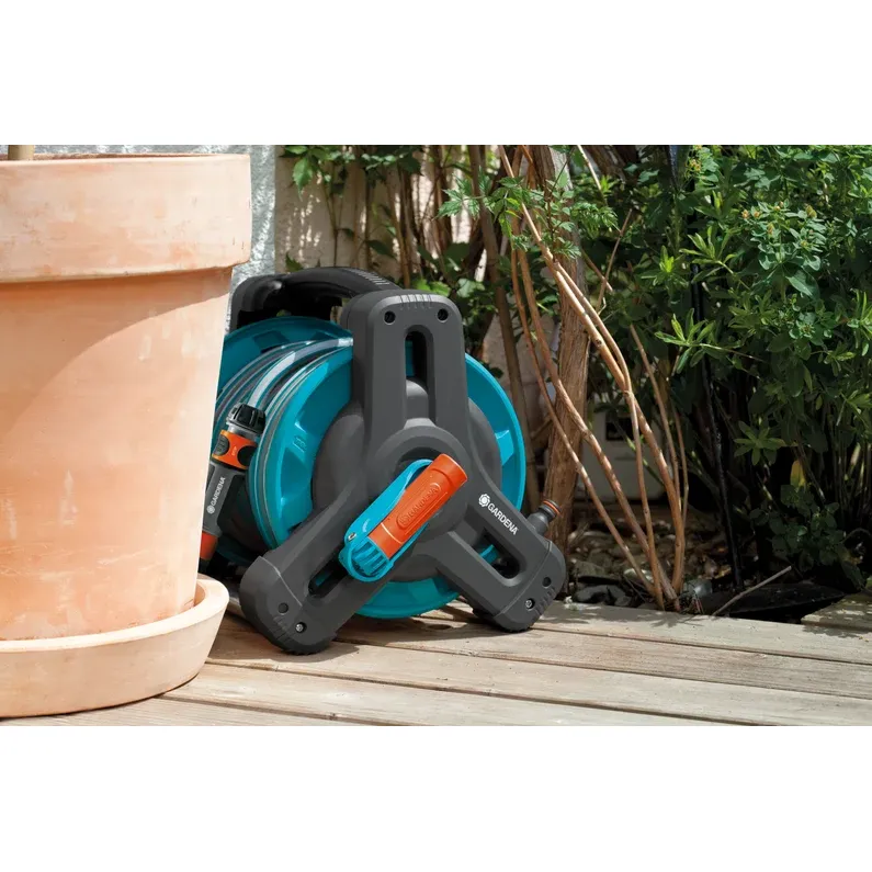 Gardena Set Avvolgitubo 10 Classic – Carrello Compatto con Tubo Incluso