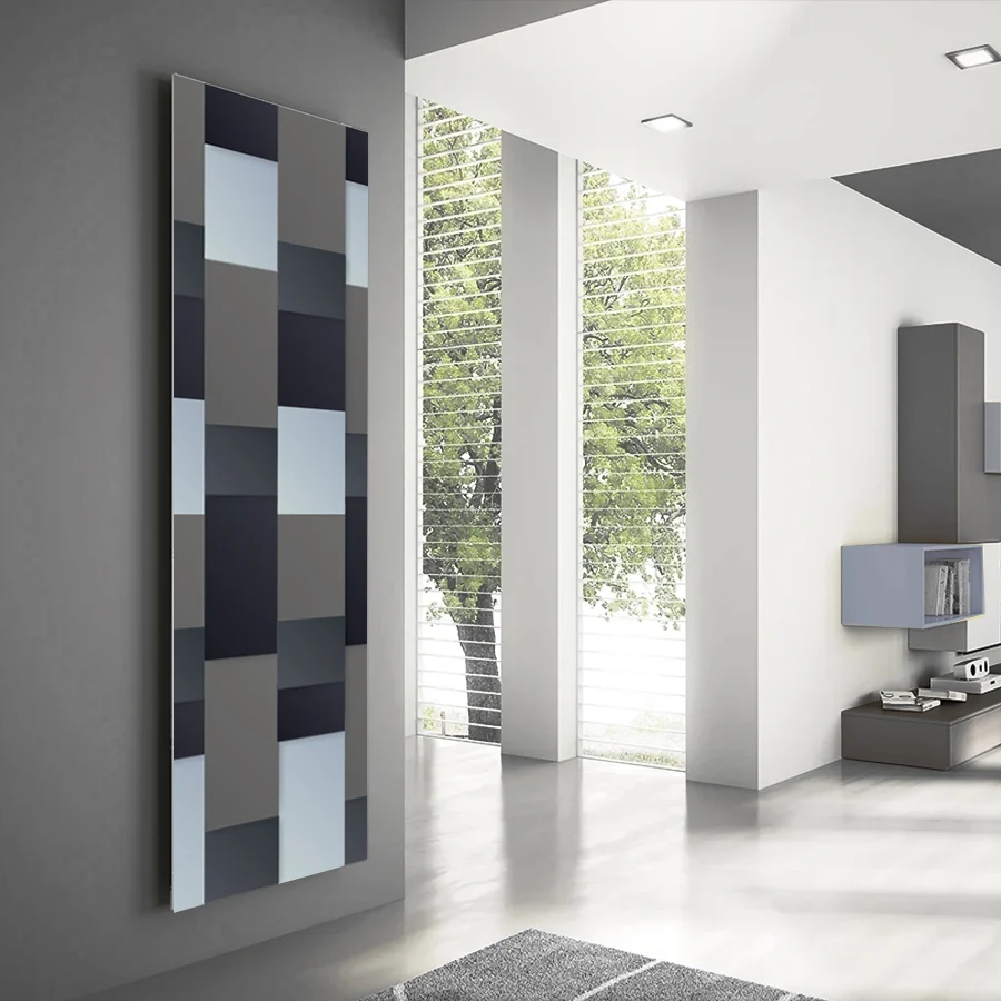 Termoarredo idraulico 120x59 cm interasse mm 50 Modello 'Almost Black' Termocrea