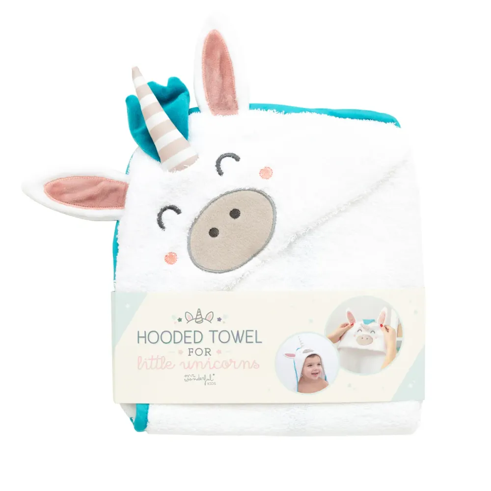 Hooded towel little unicorns
