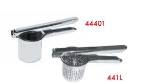 Schiacciapatate inox con fori sulla base Omra