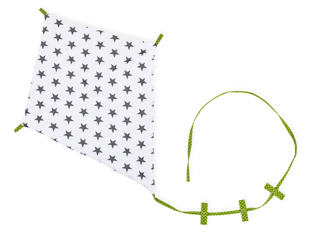 Aquilone d'aria piccole stelle grigie su bianco