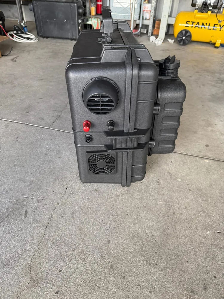 OverlandHeat – Riscaldatore Aria Diesel Portatile Valigetta IP65 per Tende da Tetto e Campeggio 12V/24V