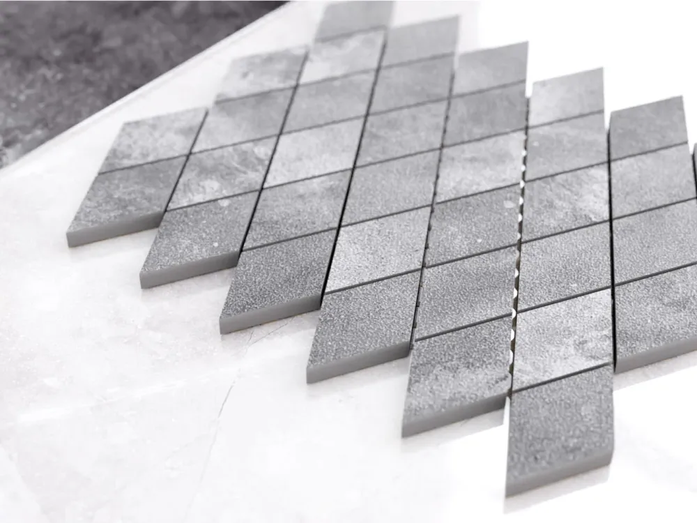 Porcelain mosaic on mesh bathroom or kitchen 29.2 cm x 25 cm – Perla caro 1