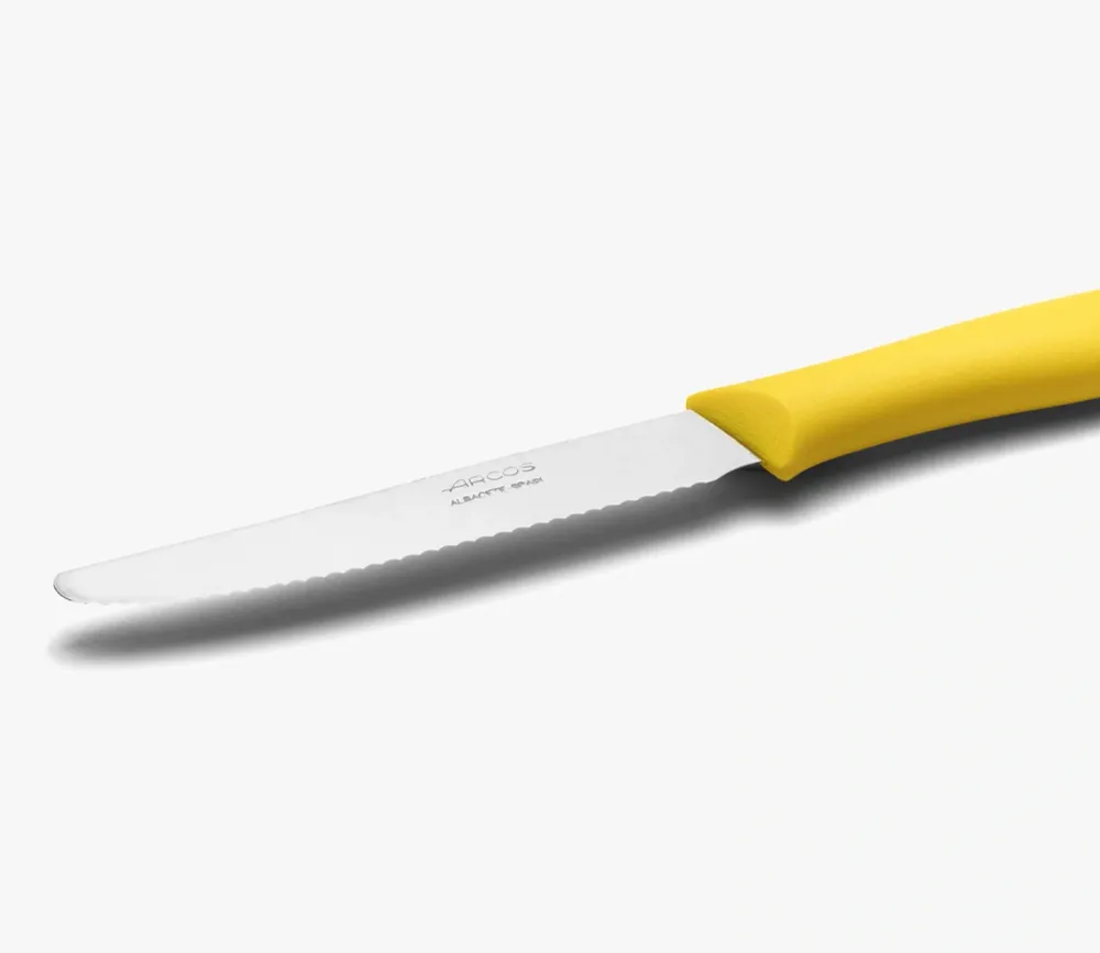 Coltello Tavola Colore Giallo Seghettato Serie Nova 110 mm