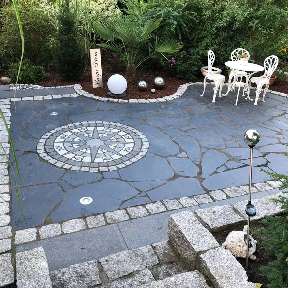 70 m² Piastre poligonali Ardesia Negra 2-4 cm 46 €/m² Spese di spedizione gratuite