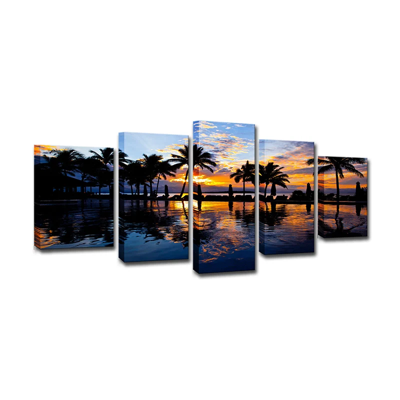 Stampa artistica da parete Tropix Sunset Glow tela con palme arancioni e piscina per camera