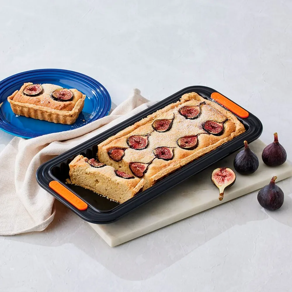 Stampo rettangolare antiaderente Le Creuset con fondo removibile