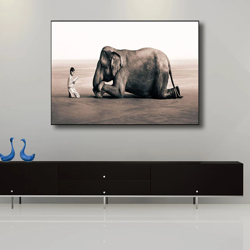 Stampa fotografica su tela modernista con motivo di ragazzo ed elefante nero per salotto