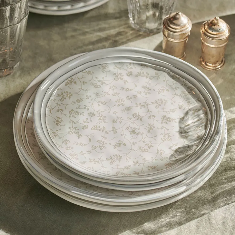 Piatti ceramica della collezione Tradizionale di Laura Ashley