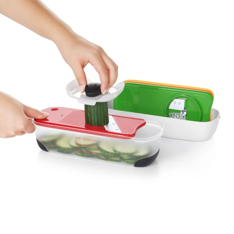 Set spiralizzatore, grattugia e mandolina con contenitore OXO