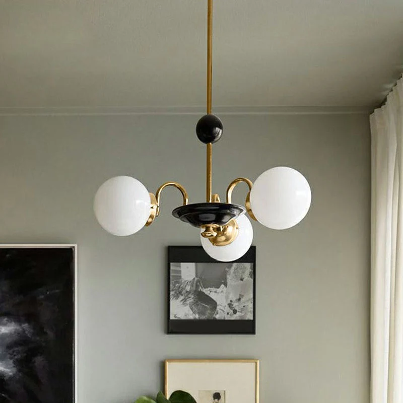 Lampadario sfera vetro avorio Illuminazione sospensione postmoderna nero e ottone per sala da pranzo | Spedizione Veloce