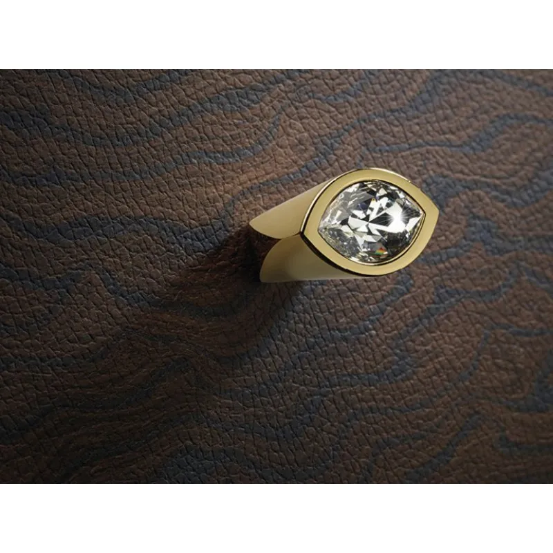 Pomolo per Mobile Linea Calì Elipse Crystal con Swarowski® e Metallo significativo Zecchino